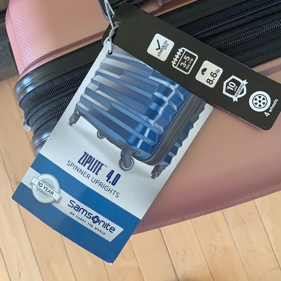 NWT Samsonite ziplite hardside spinning luggage - Picture 9 of 10